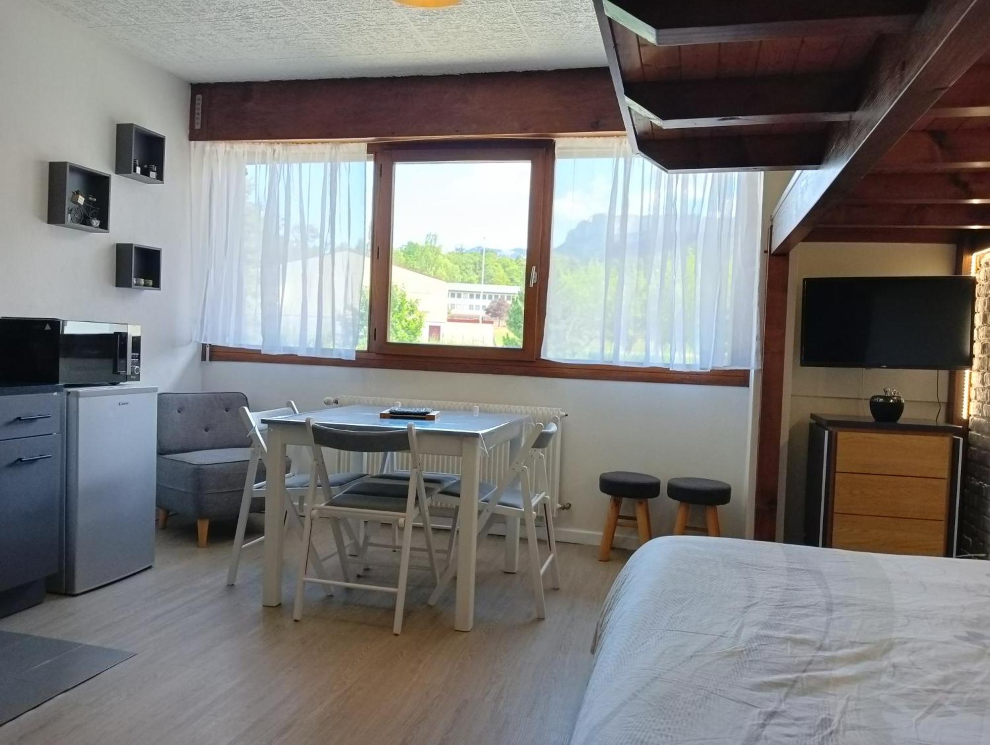 La Marjolaine Apartamento Annecy Exterior foto